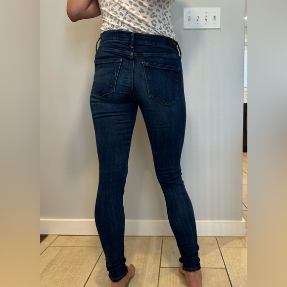 Women’s size 6 Express Skinny Jeans - Picture 3 of 6